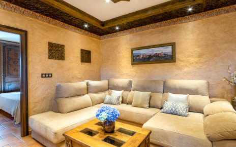 Very comfortable for just 4 people